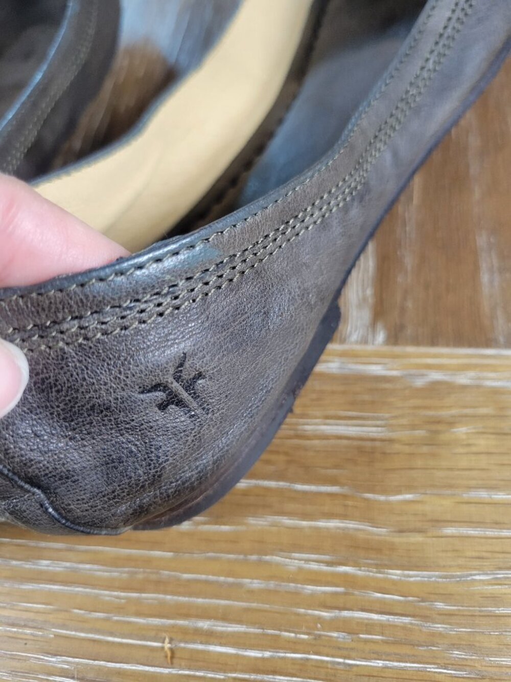 Frye Charcoal Gray Leather Ballet Flats Women's 8.5 B Round Toe Slip On - Picture 13 of 15